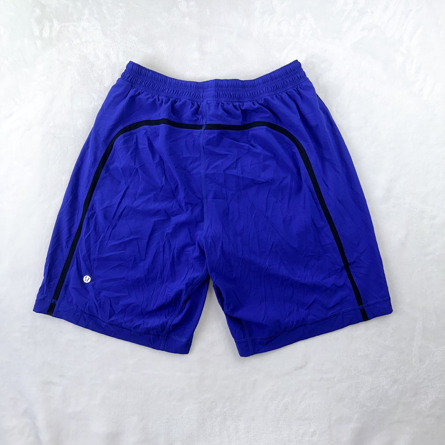 Size Meduim Sapphire Blue Response Short 9”