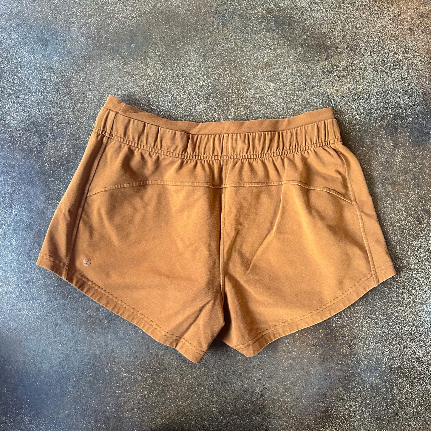 Size 8 Copper Brown Inner Glow Short 3”