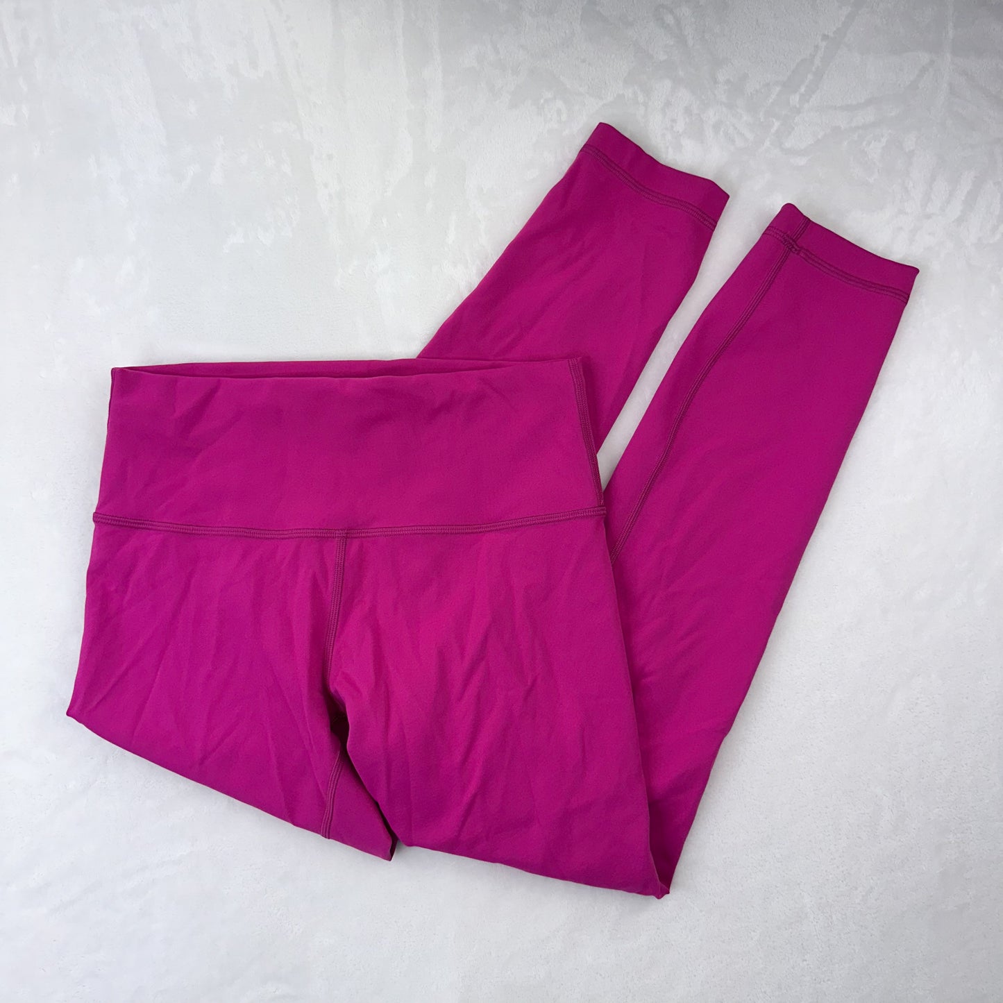 Size 8 Ripened Raspberry Wunder Train Legging 25”