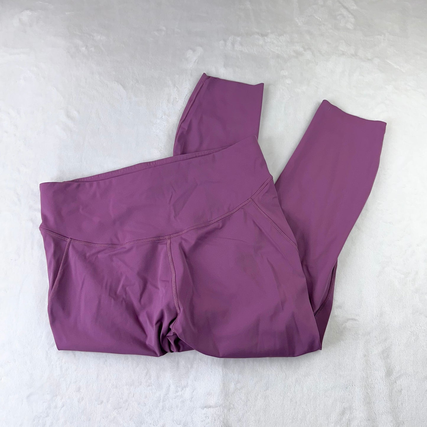 Size 12 Vintage Plum Base Pace Legging 23”