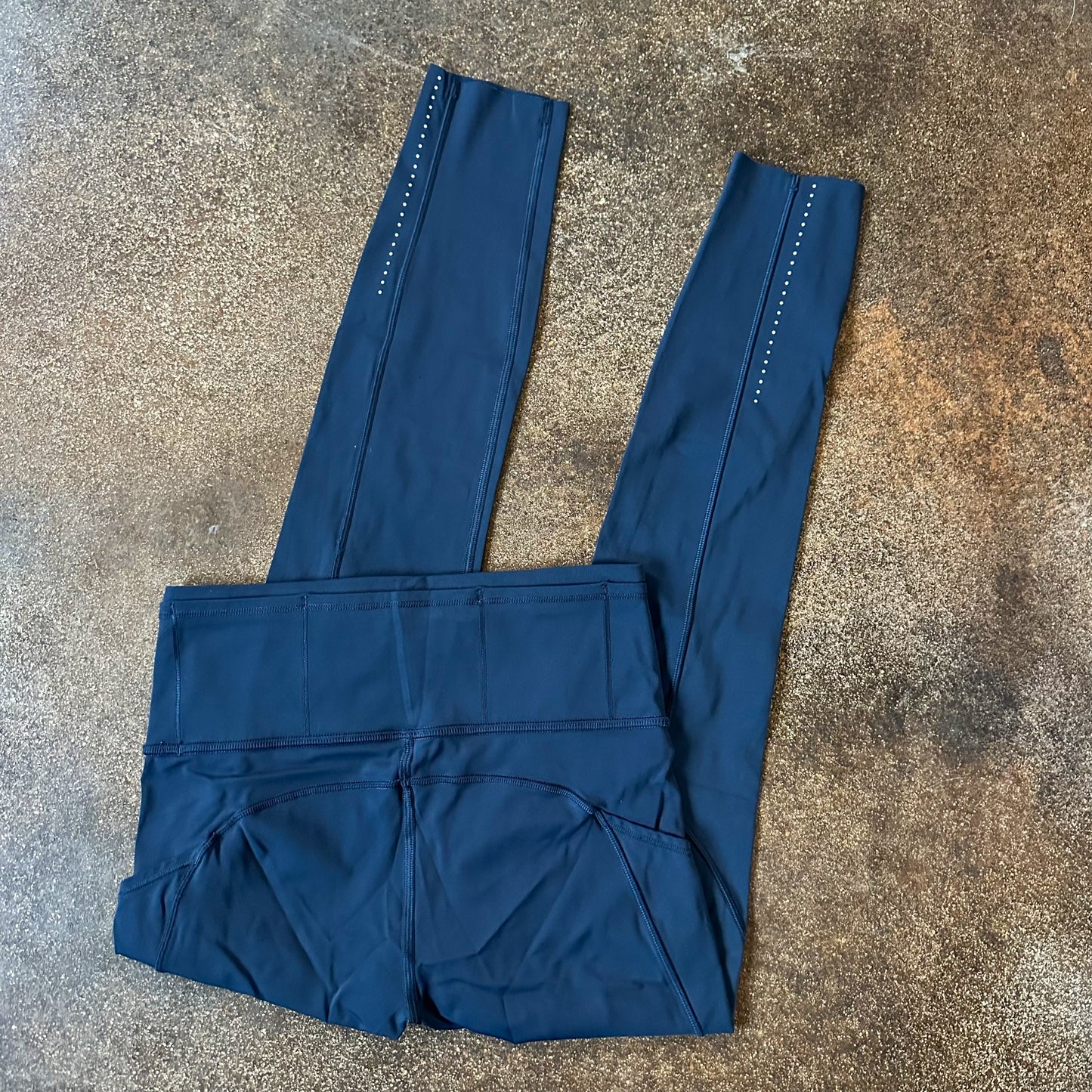 Size 4 True Navy Fast & Free Legging 25”