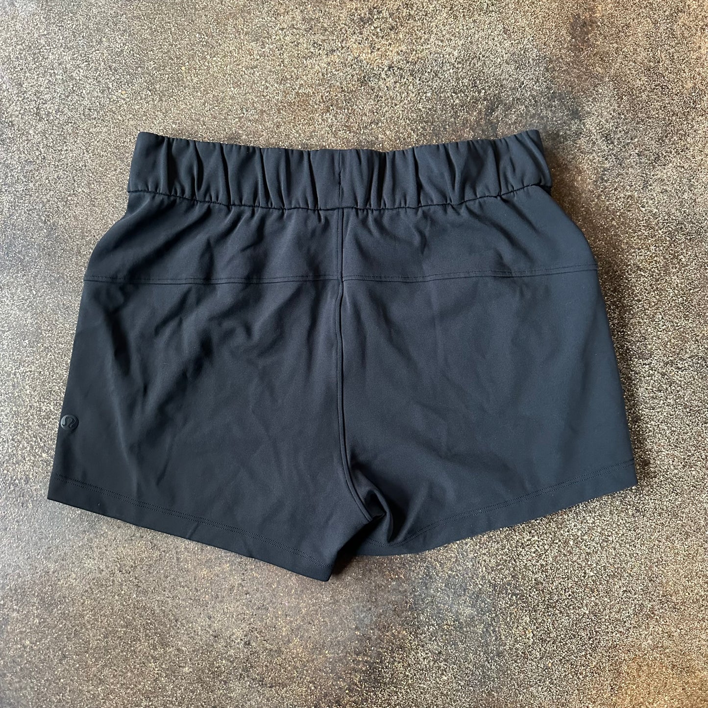 Size 4 Black On The Fly Short 2.5”