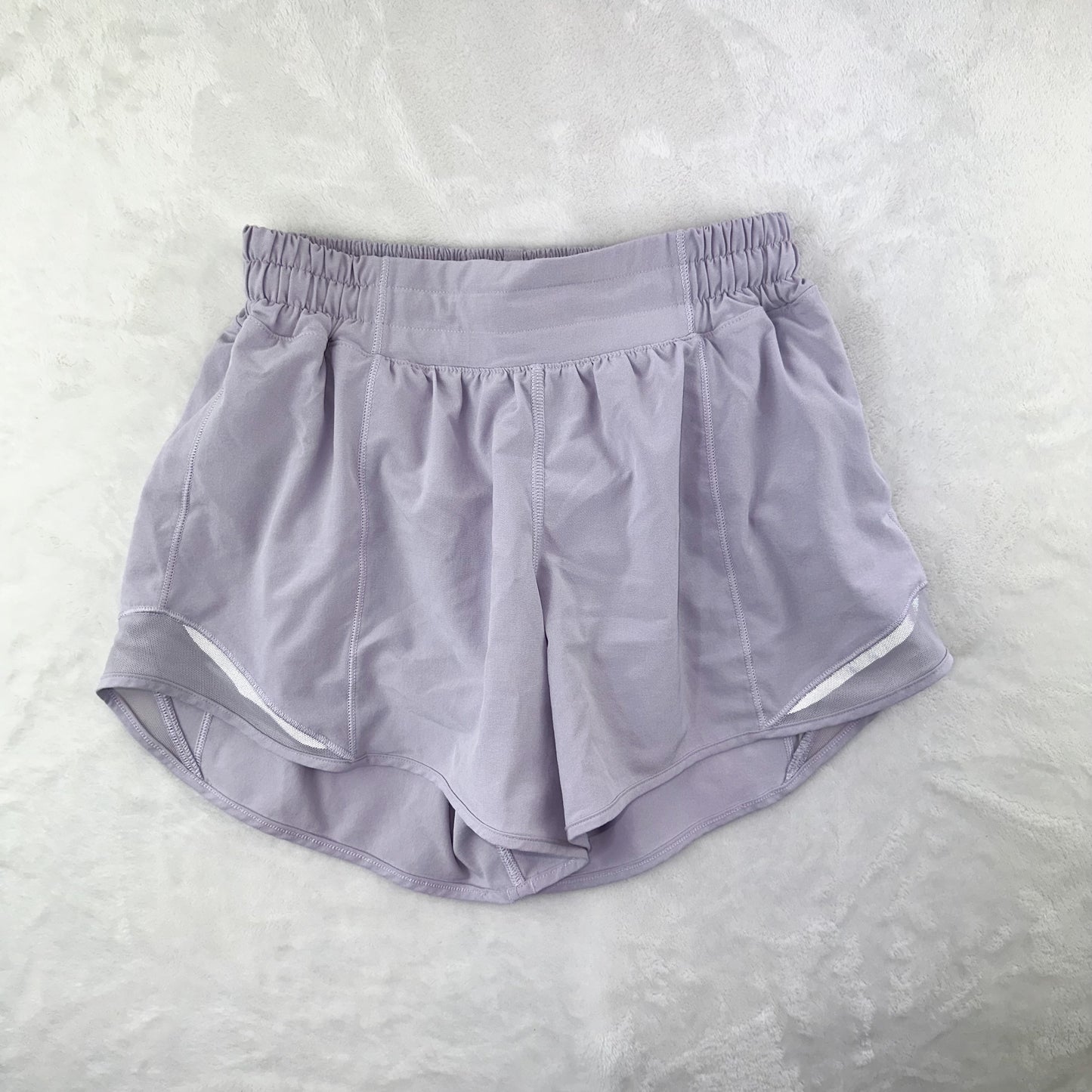 Size 4 Lavender Dew Hotty Hot Short 4”
