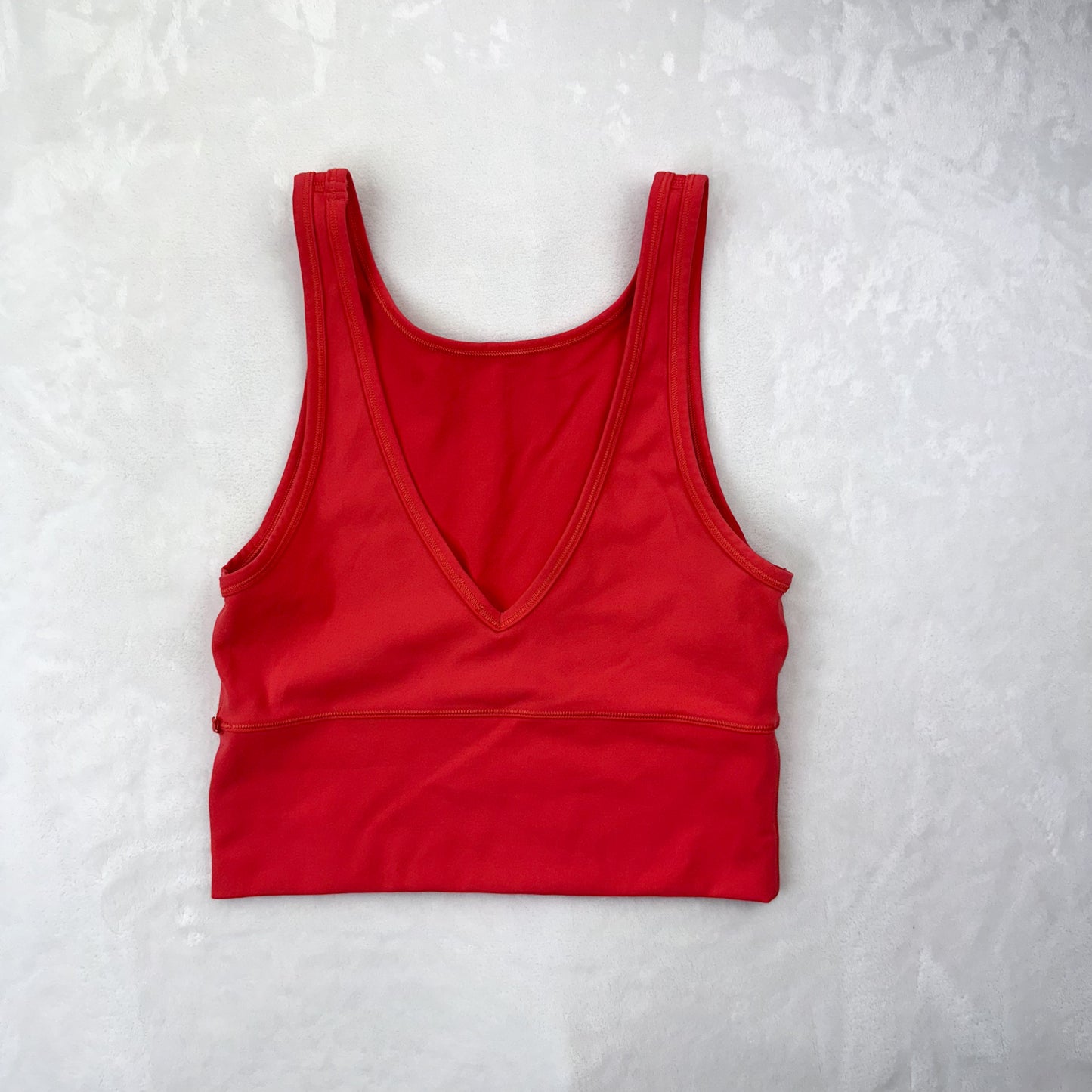 Size 4 Carnation Red Power Pivot Tank