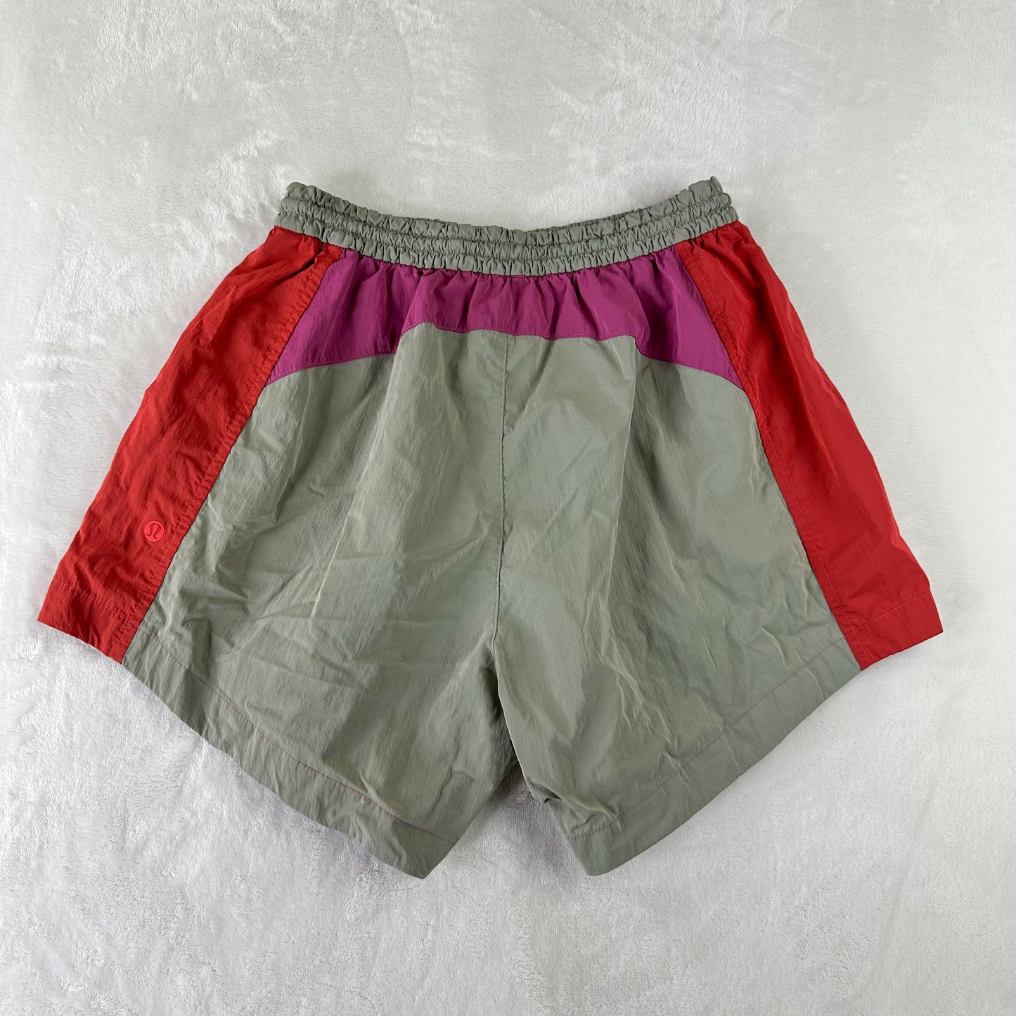 Size 2 Pink Punch/Raw Linen Evergreen High-Rise Short 4.5"