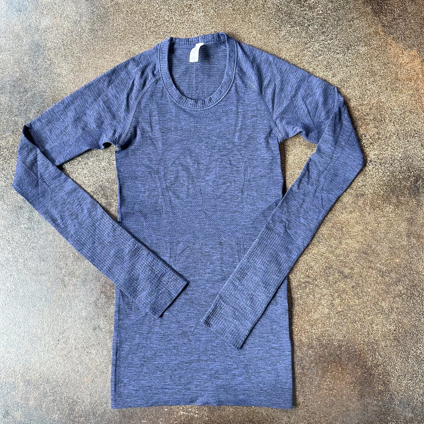 Size 2 Psychic/Black Swifly Long Sleeve