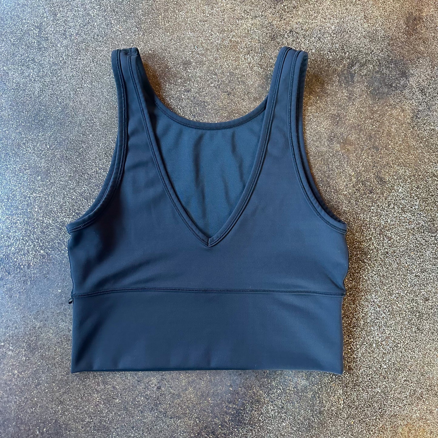 Size 8 Black Power Pivot Tank