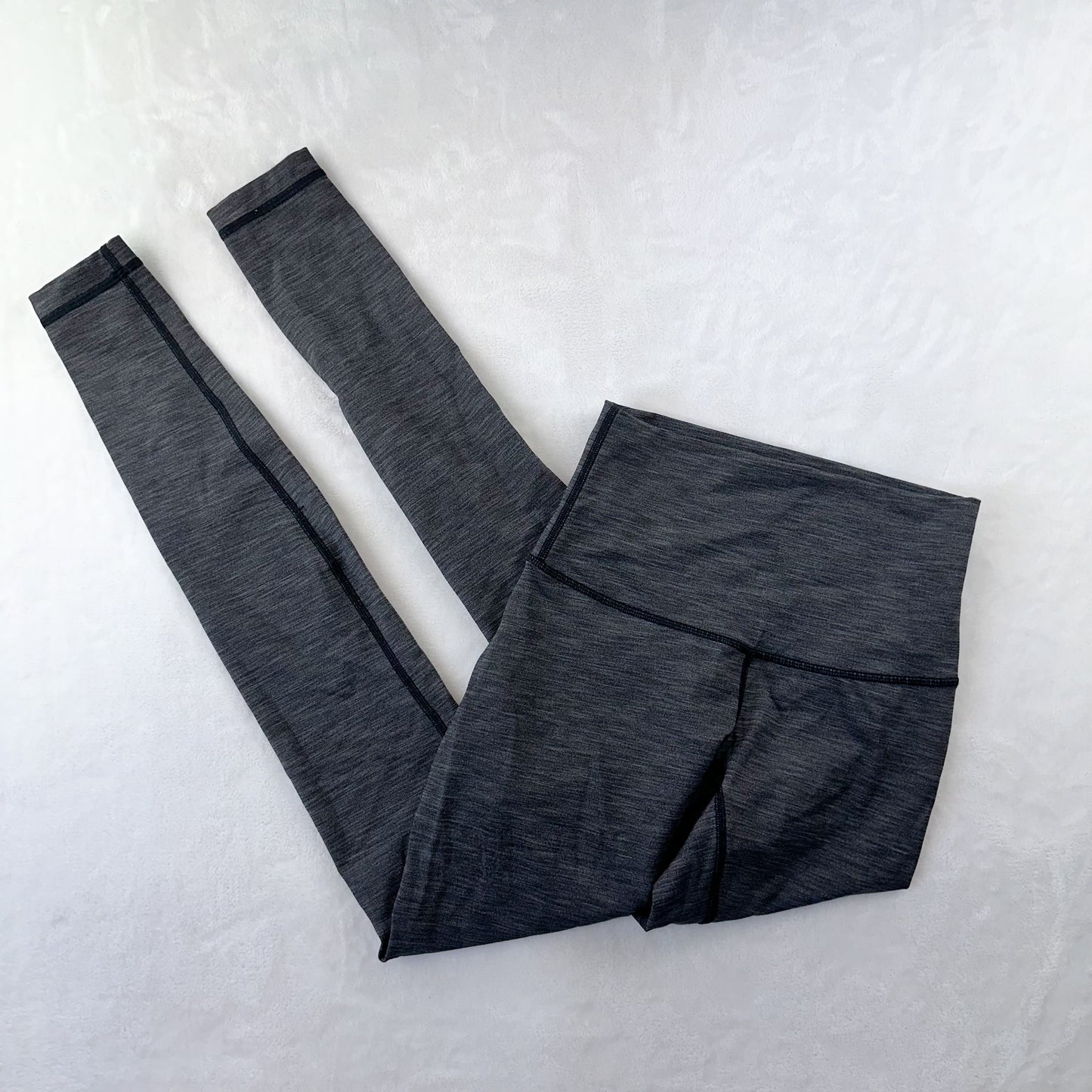 Size 4 Heathered Black Wunder Under Legging 30”