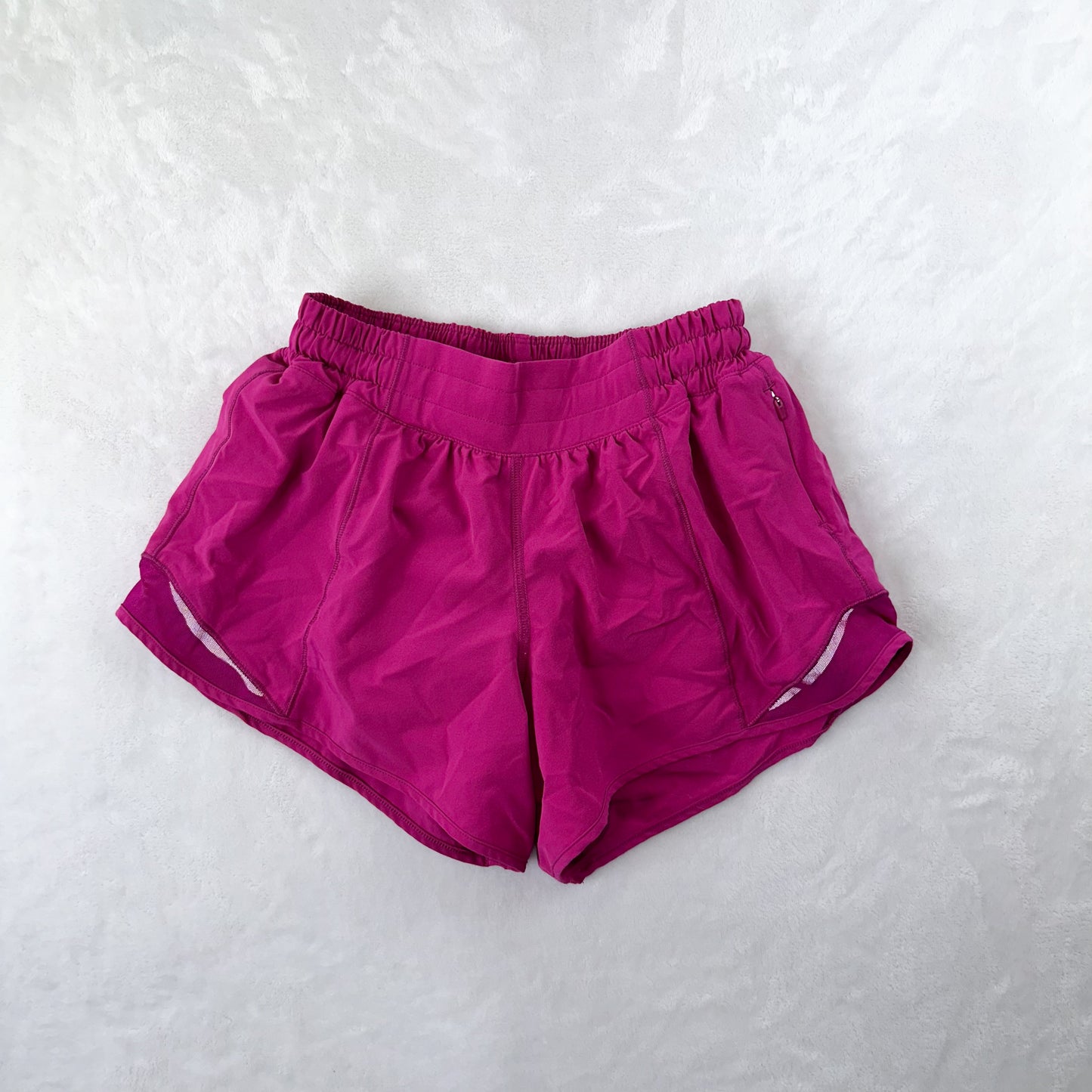 Size 4 Ripened Raspberry Hotty Hot Short 4”