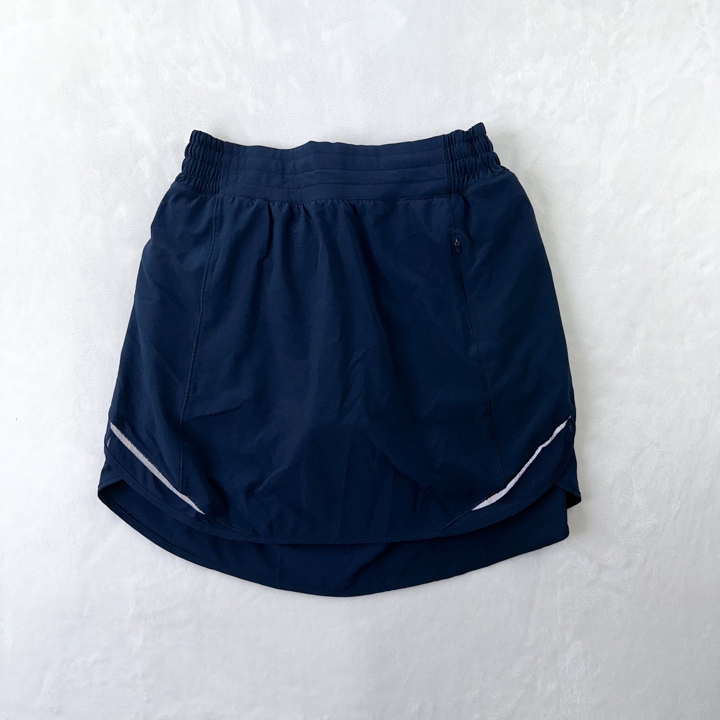 Size 6 True Navy Hotty Hot High-Rise Skirt