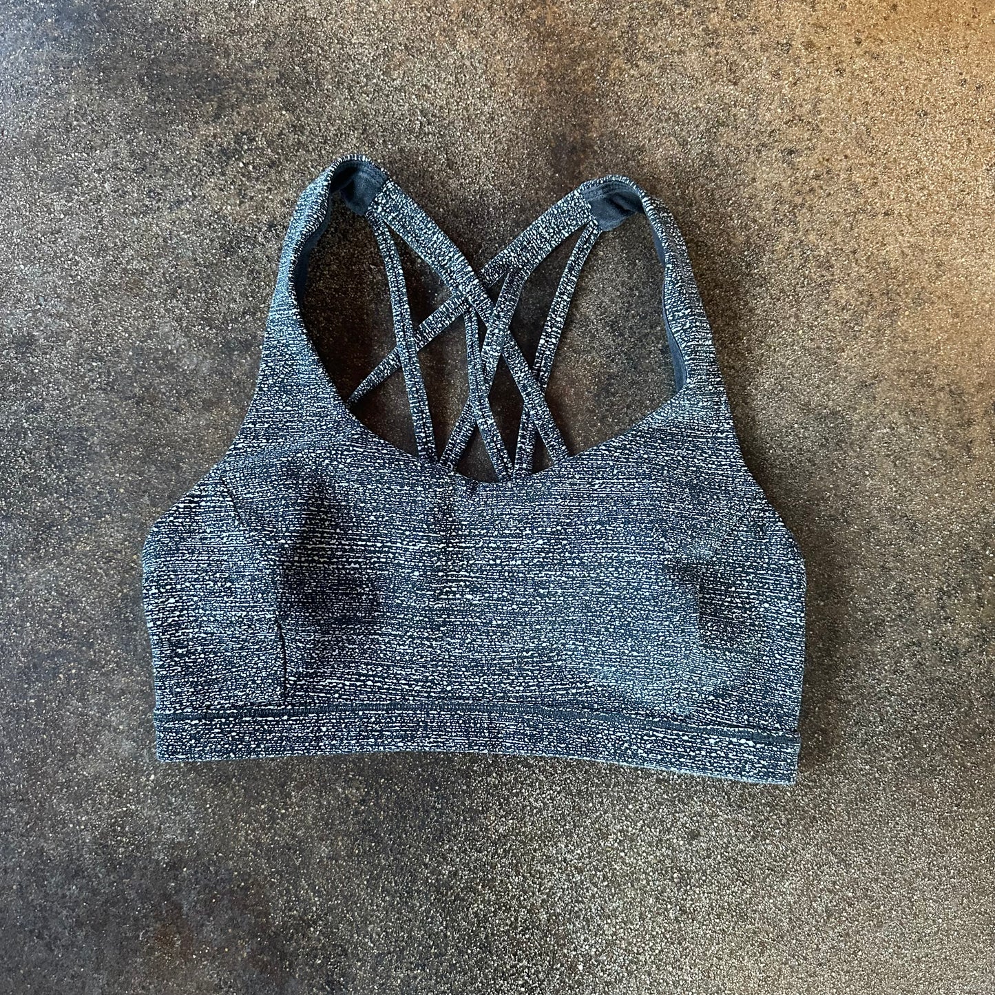 Size 6 Salt Alpine White Black Free to be Serene Bra