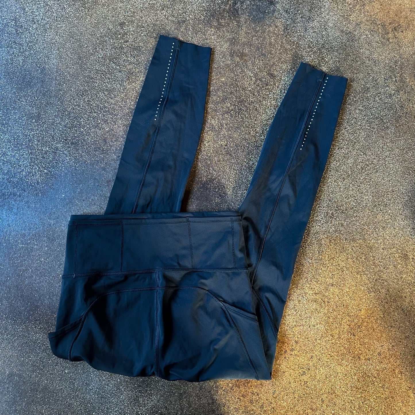 Size 4 Black Fast & Free Legging 25”