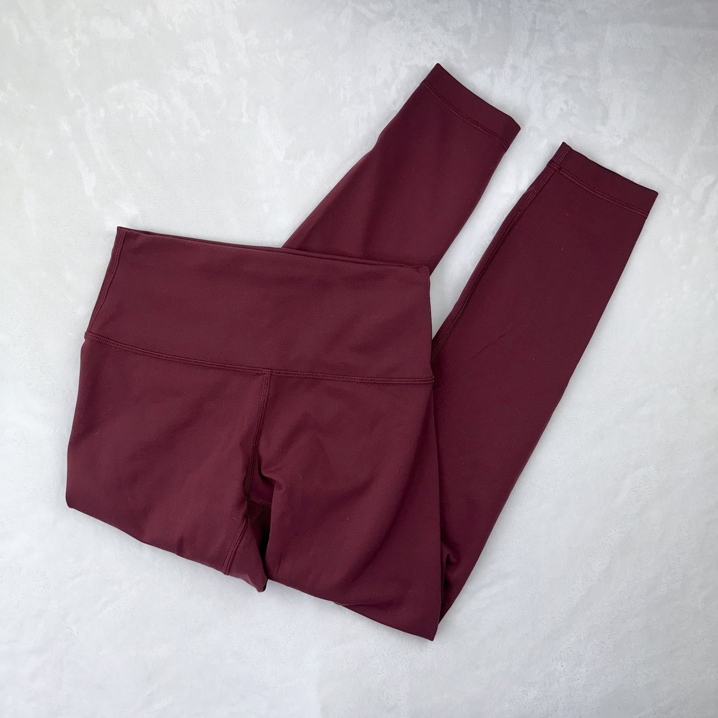 Size 6 Red Merlot Wunder Train Legging 25”