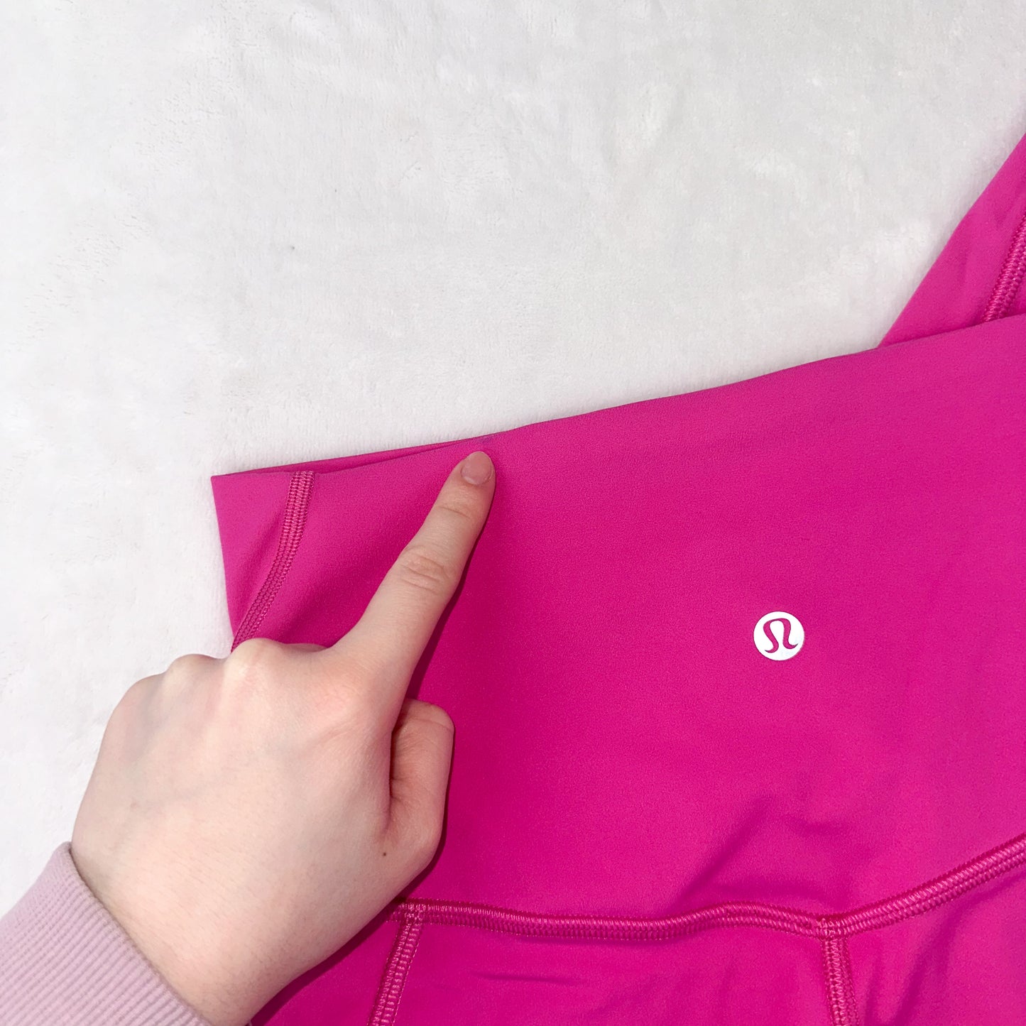 Size 4 Sonic Pink Align Legging 25” *Pockets