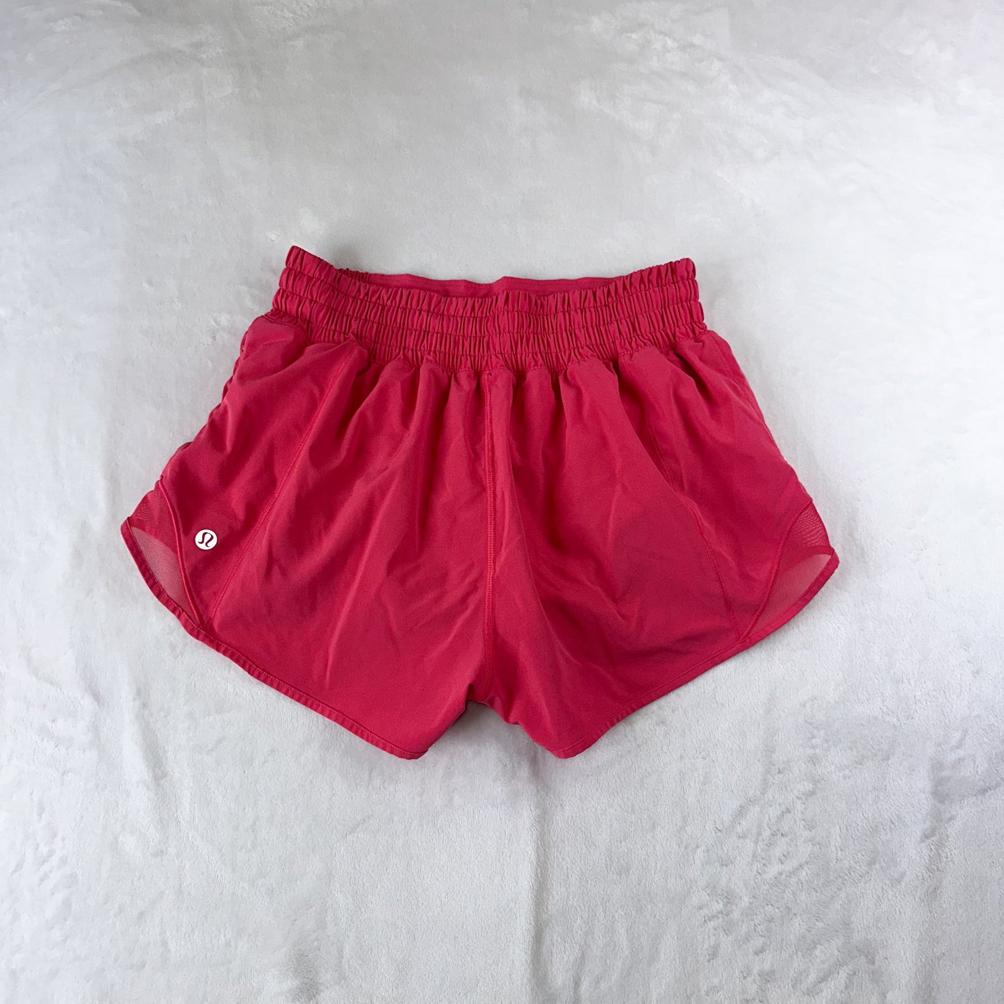 Size 4 Lip Gloss High-Rise Hotty Hot Short 2.5”