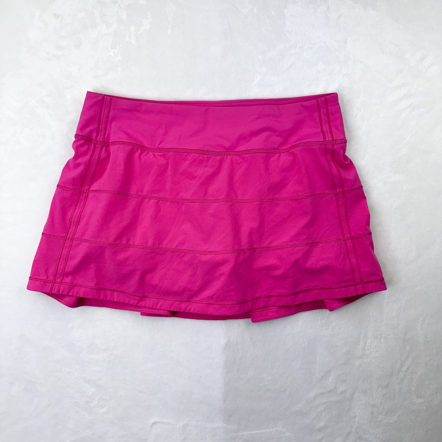 Size 6 Sonic Pink Pace Rival Mid Rise Skirt