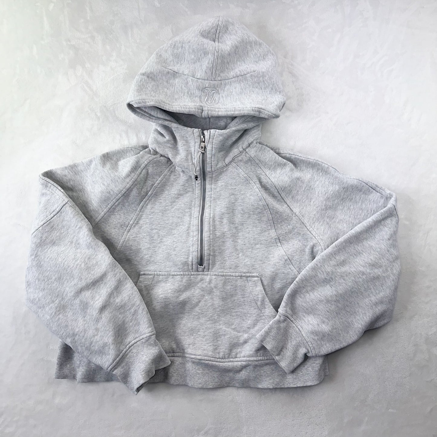 Size M/L Heathered Core Ultra Light Grey Scuba