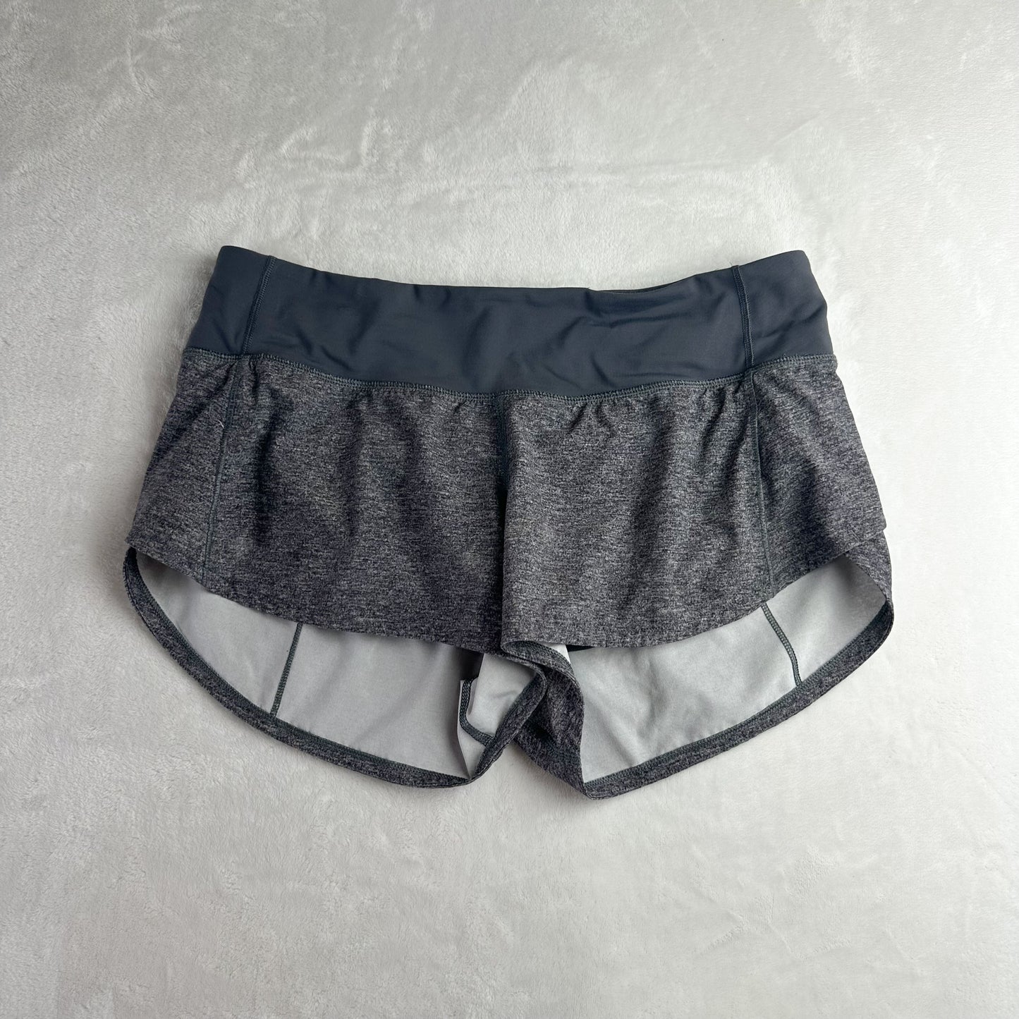 Size 4 Heather Lux Multi Speed Up Short 2.5”