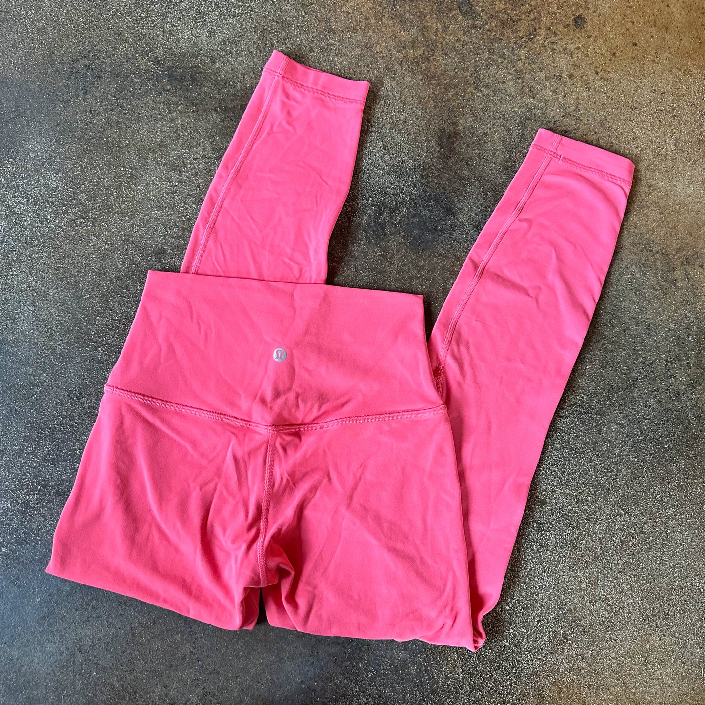 Size 4 Pale Raspberry Align Legging 25”