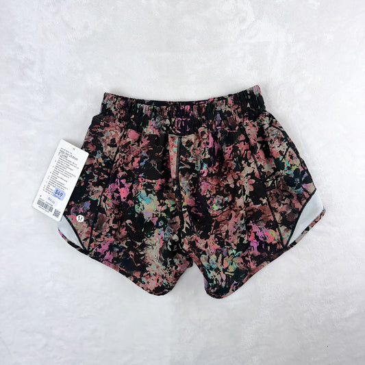 Size 4 Stencil Blossom Red Multi/Sheer Blue BNWT Hotty Hot Short 4”