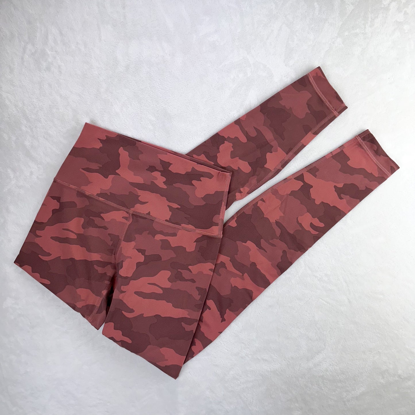 Size 4 Heritage 365 Camo Brier Rose Multi Align Legging 28”