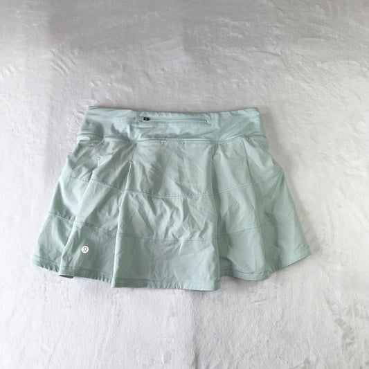 Size 6 Delicate Mint Pace Rival Mid-Rise Skirt 15”