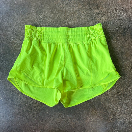 Size 4 Highlight Yellow Hotty Hot Short HIGHRISE 2.5”