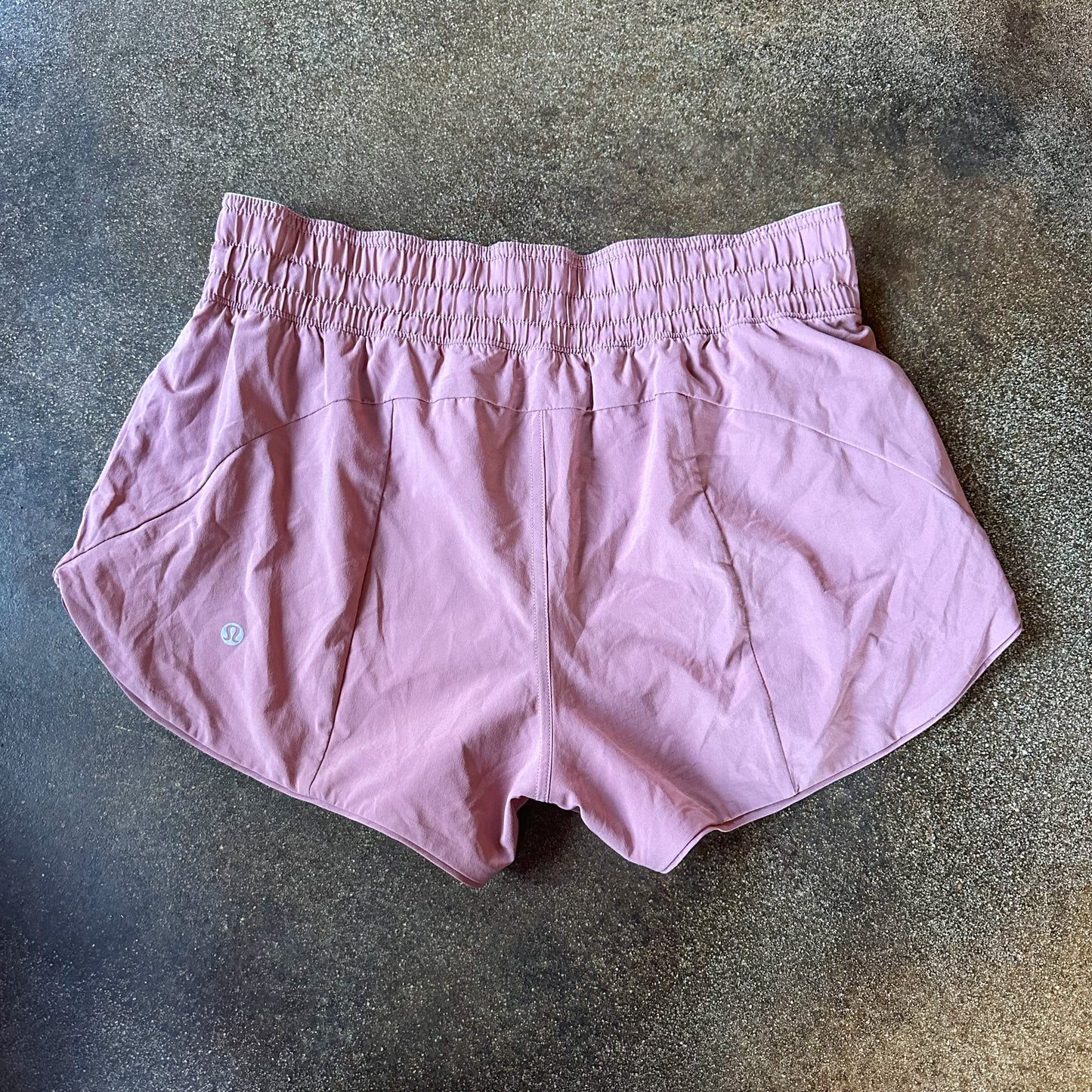 Size 8 Elixir/Quicksand Choose A Side Short *Reversible 3"