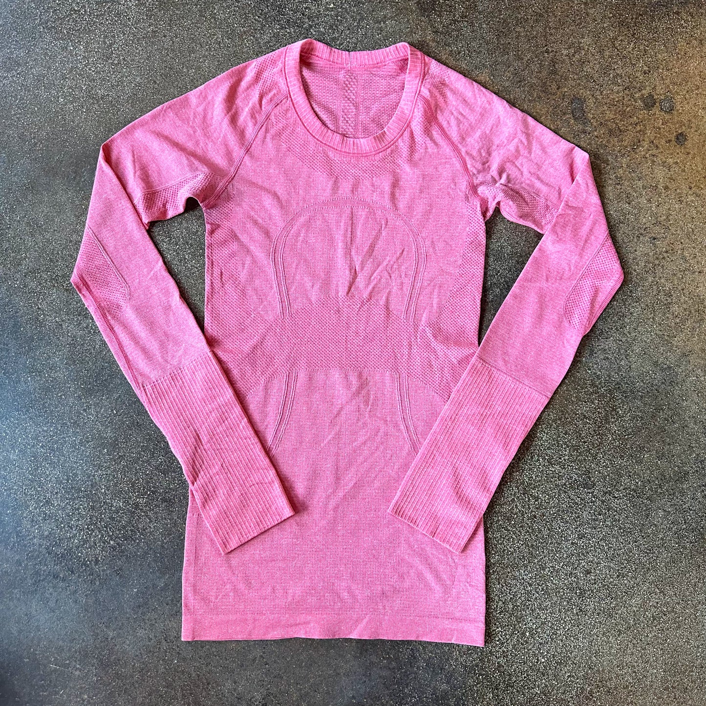 Size 2 Heathered Lush Coral Swifly Long Sleeve