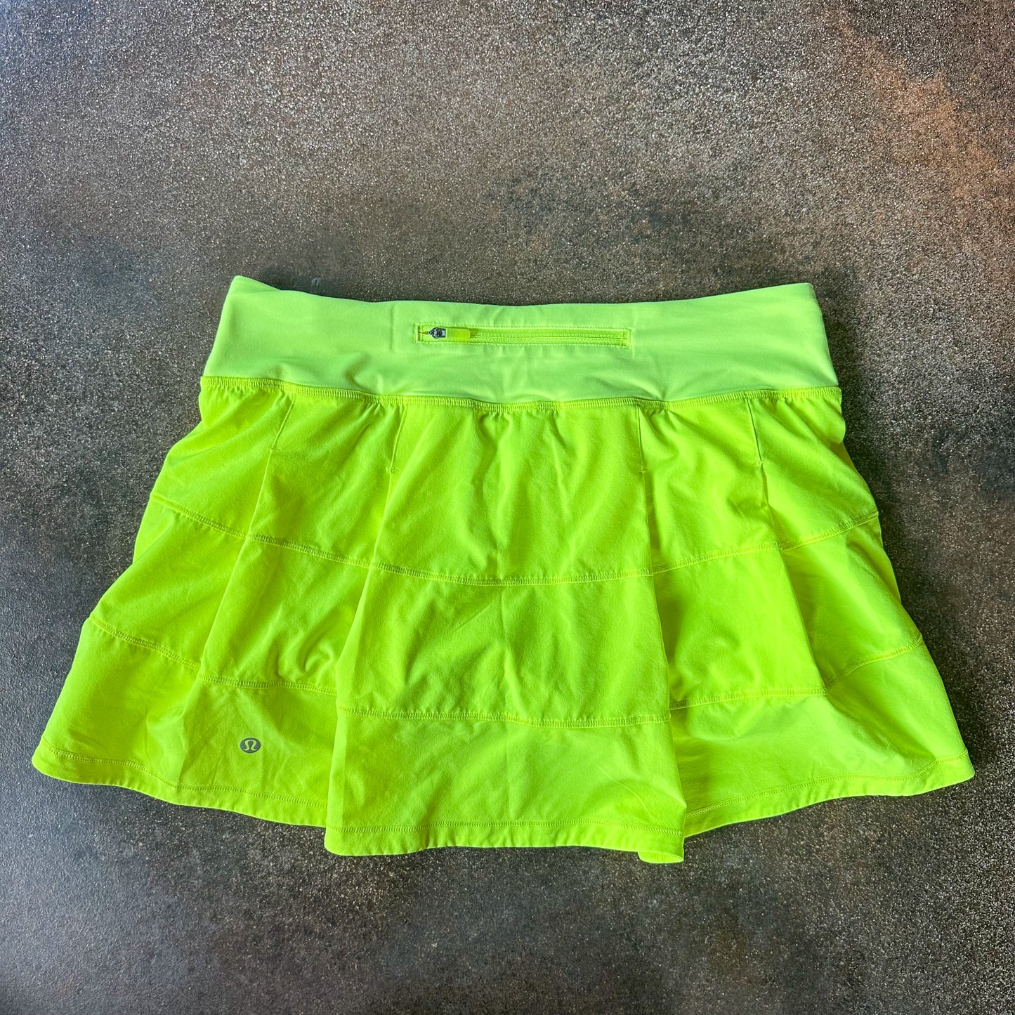 Size 8 Highlight Yellow Pace Rival Skirt 15”