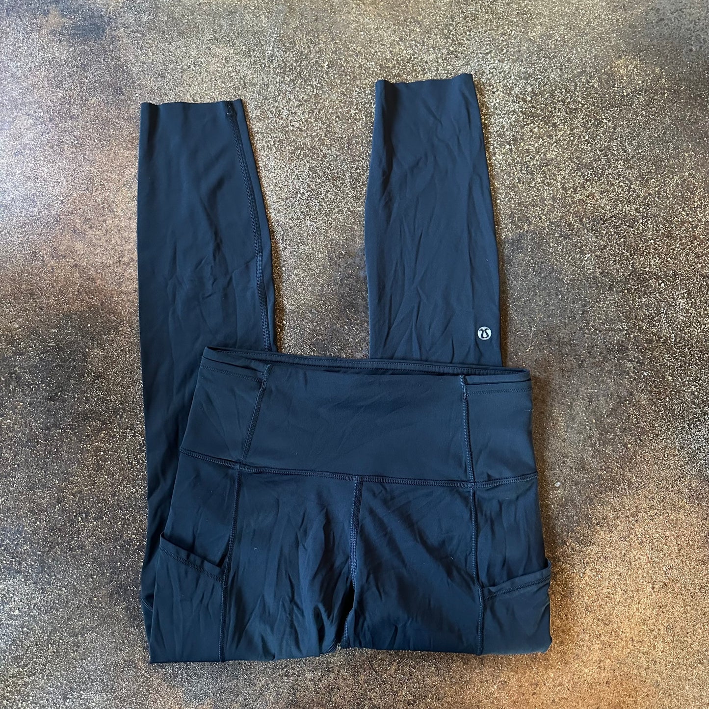 Size 4 Black Fast & Free Legging 25”