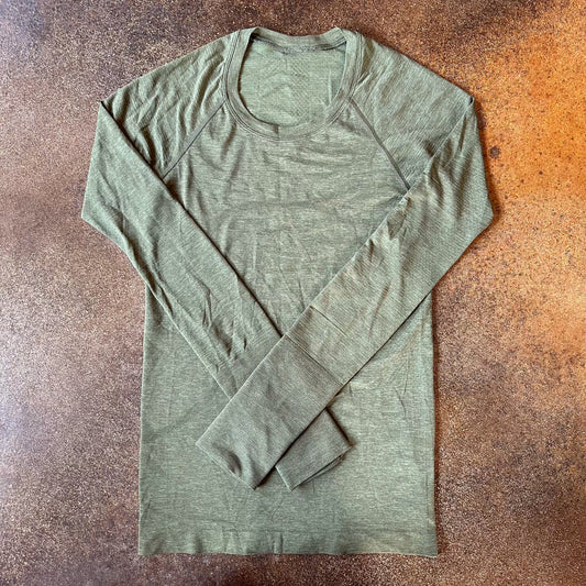 Size 4 Willow Green/Army Green Swifly Long Sleeve 2.0