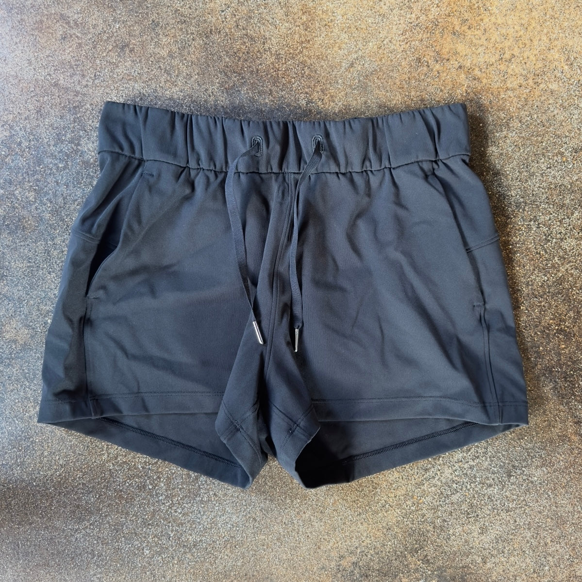 Size 4/6 Black Short