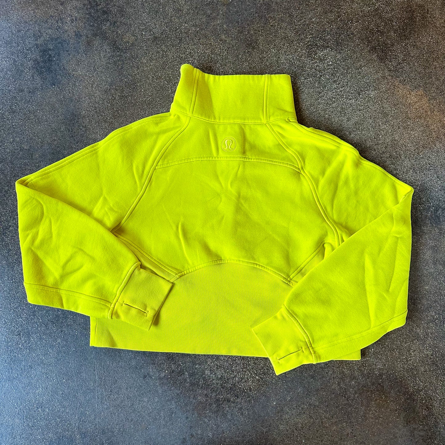 Size XS/S Sonic Yellow Scuba Oversized Funnel Neck Half Zip