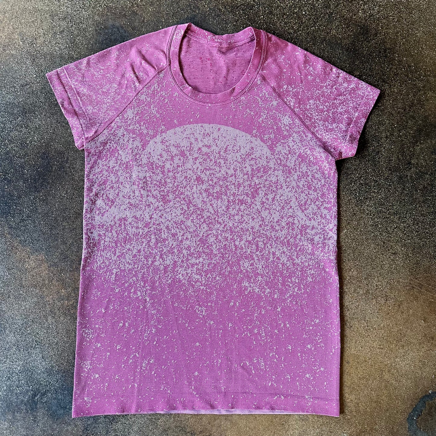 Size 10 Gradient Block Pomegranate/Pink Peony Swifly Short Sleeve