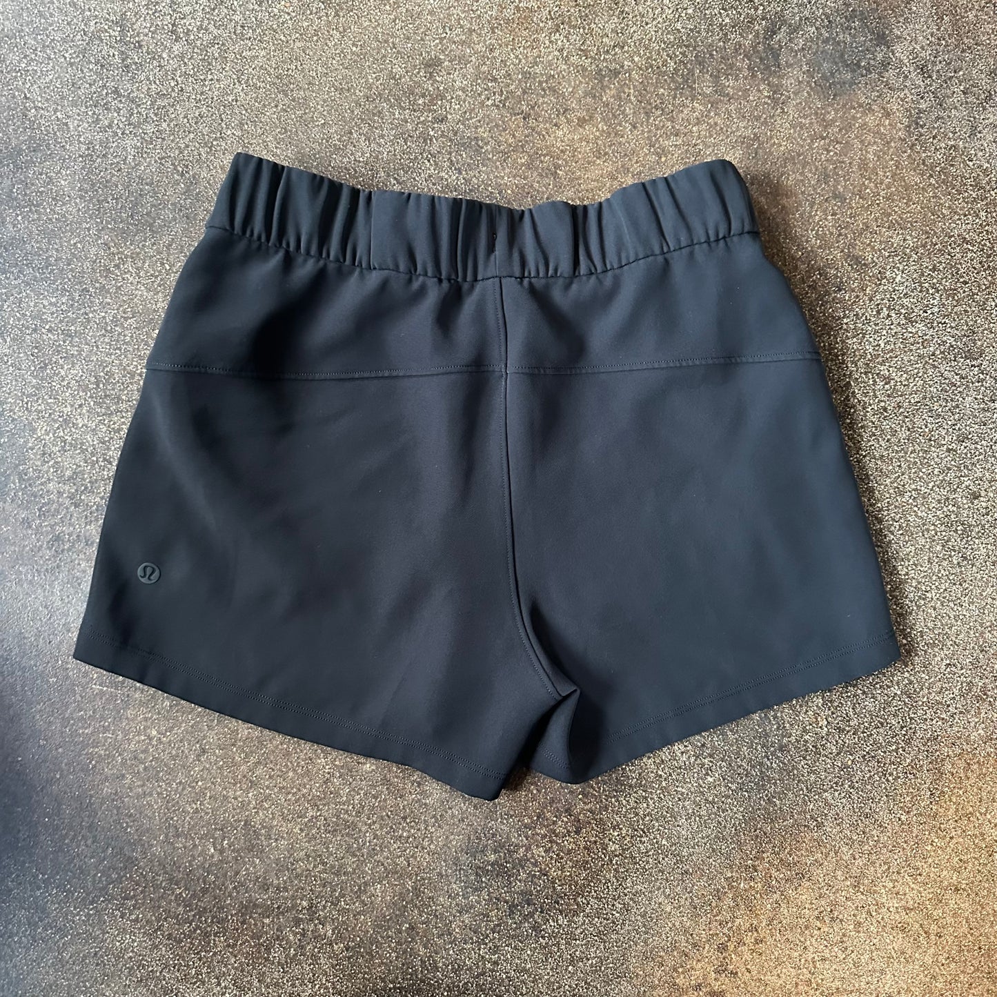 Size 4 Black On The Fly Short 2.5”