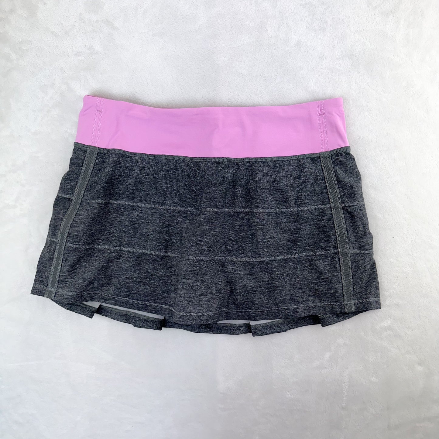 Size 6 Heathered Texture Grey Deep Coal/Vintage Pink Pace Rival Skirt