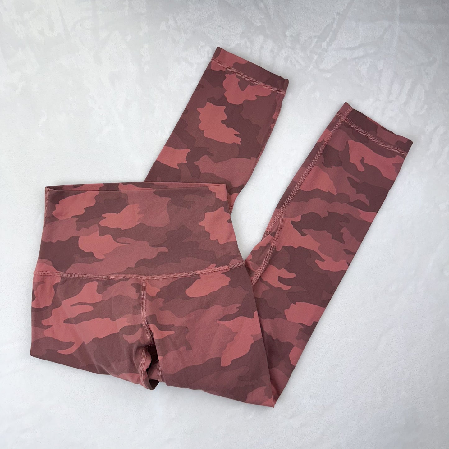 Size 2 Heritage 365 Camo Brier Rose Multi Align Legging 21”