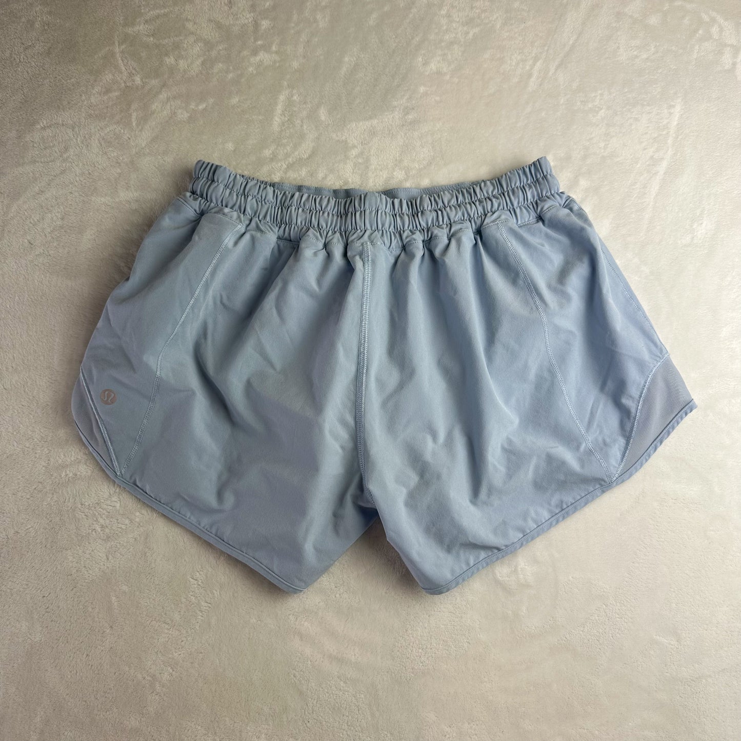Size 8 Blue Linen Hotty Hot Short 4”