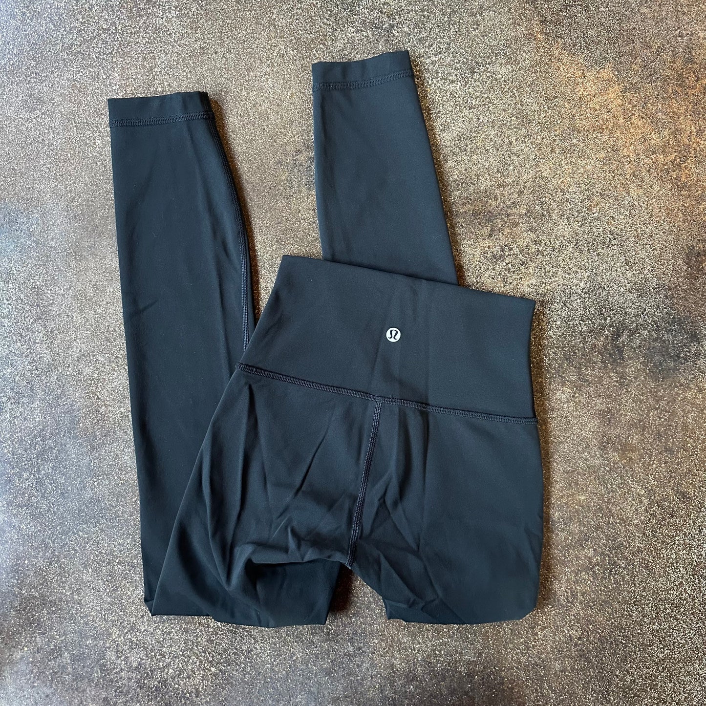 Size 0 Black Wunder Under Legging 25”