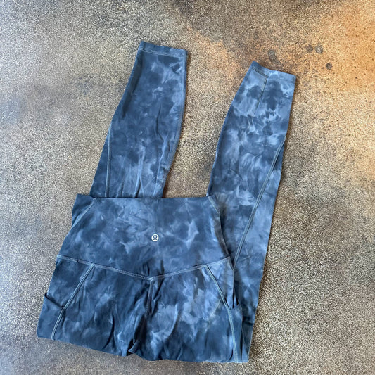 Size 4 Diamond Dye Pitch Grey Graphite Grey Align Legging With Pockets 25”