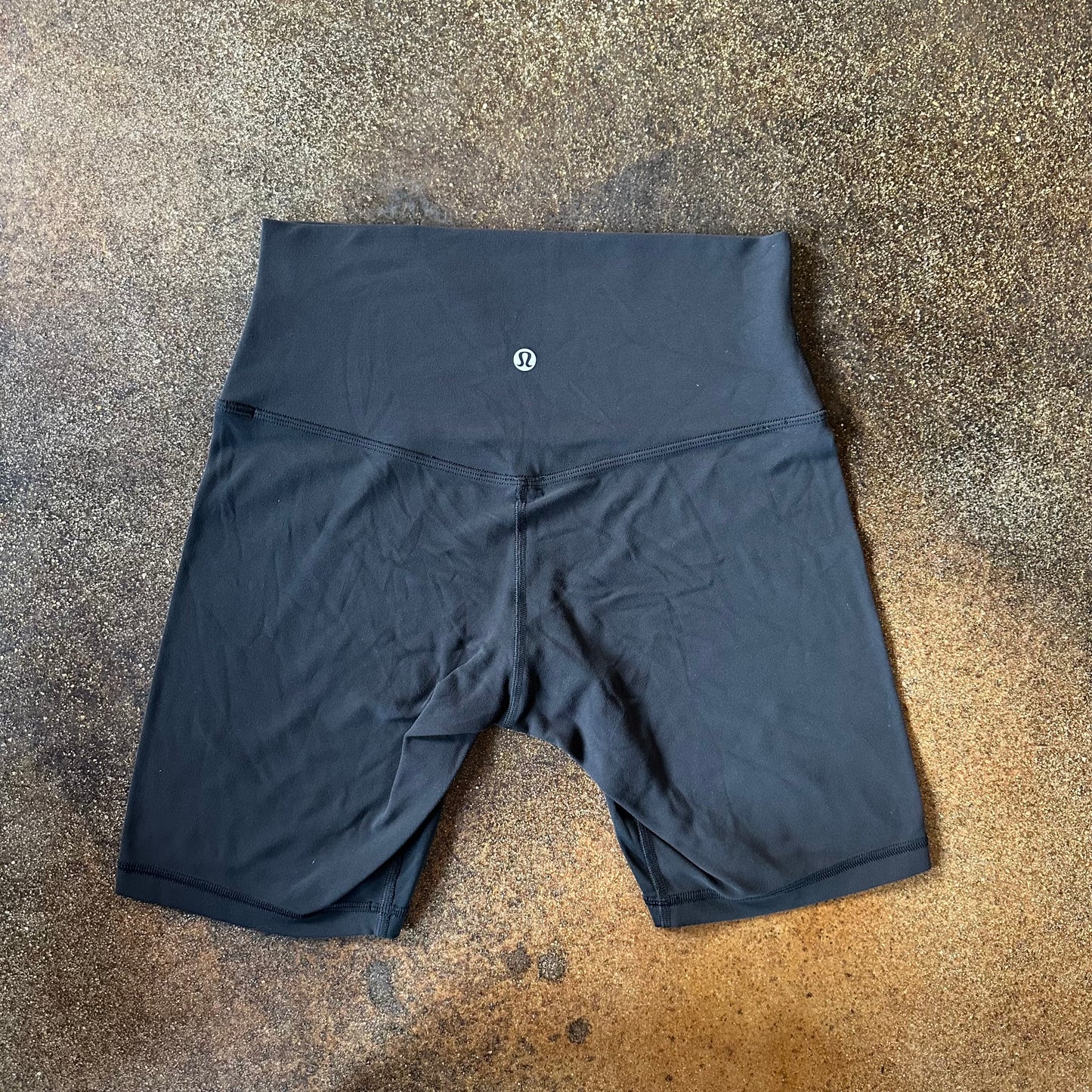 Size 6 Black Align Short 8”