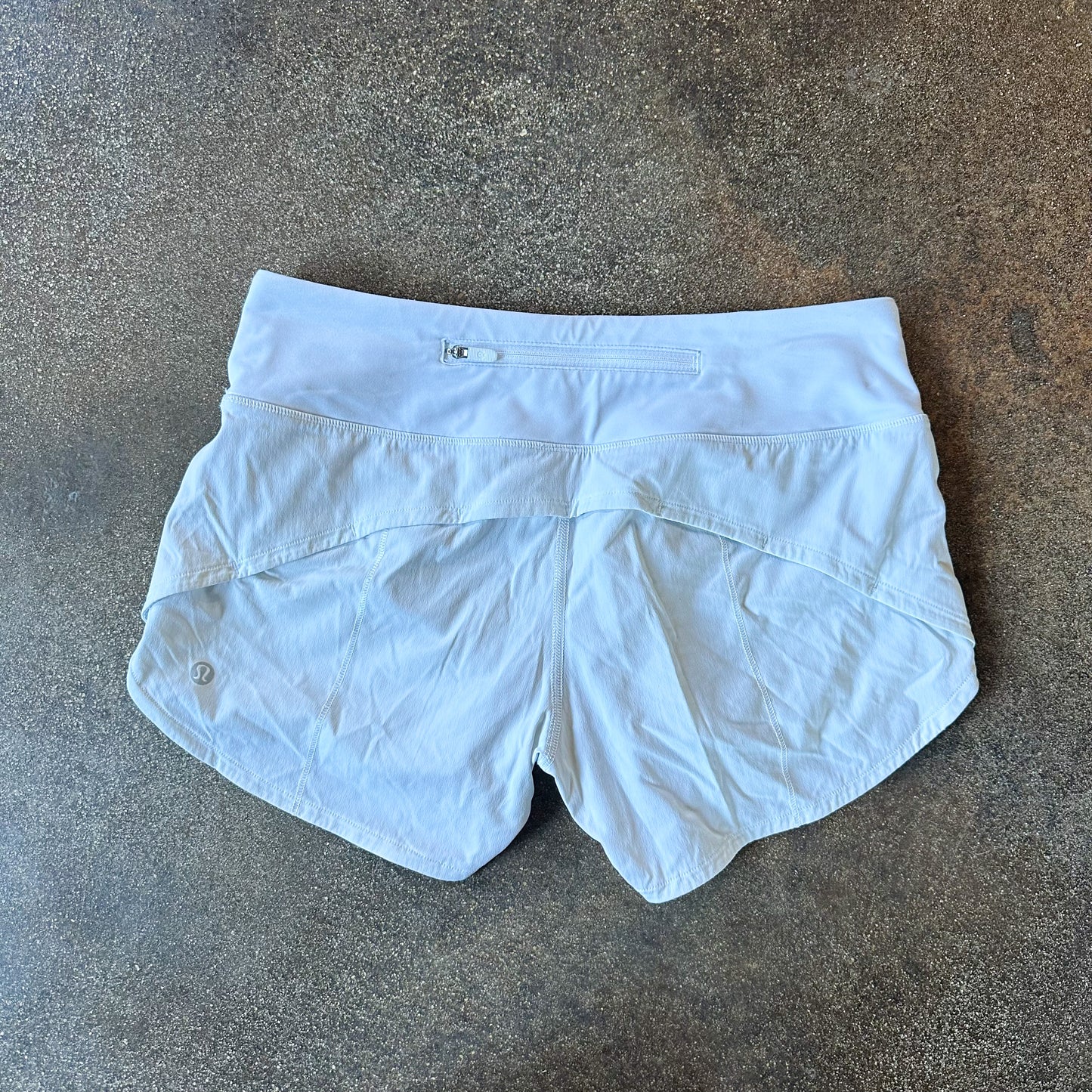 Size 4 White Speed Up Short 4”