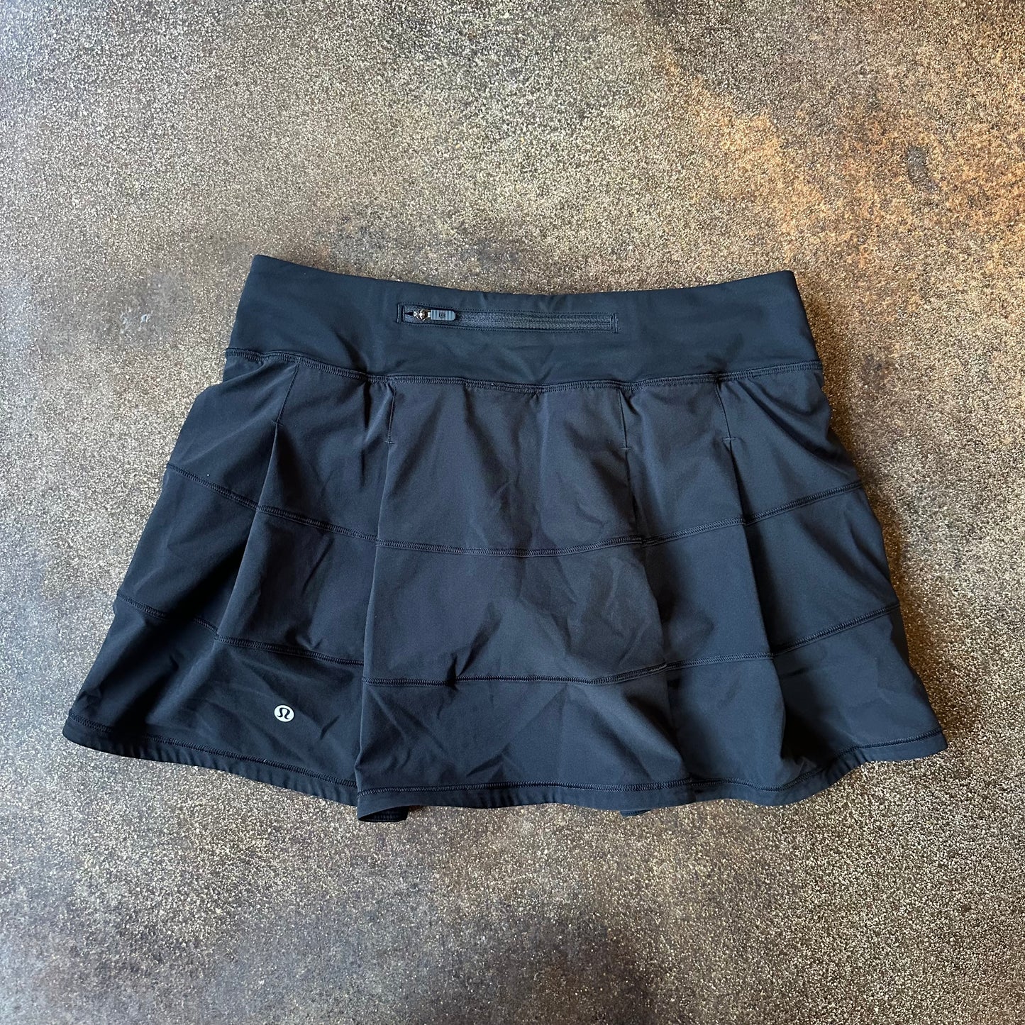 Size 6 Black Pace Rival Skirt 15”