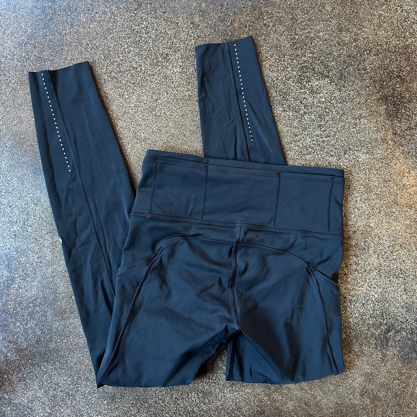 Size 4 Black Fast & Free Legging 25”