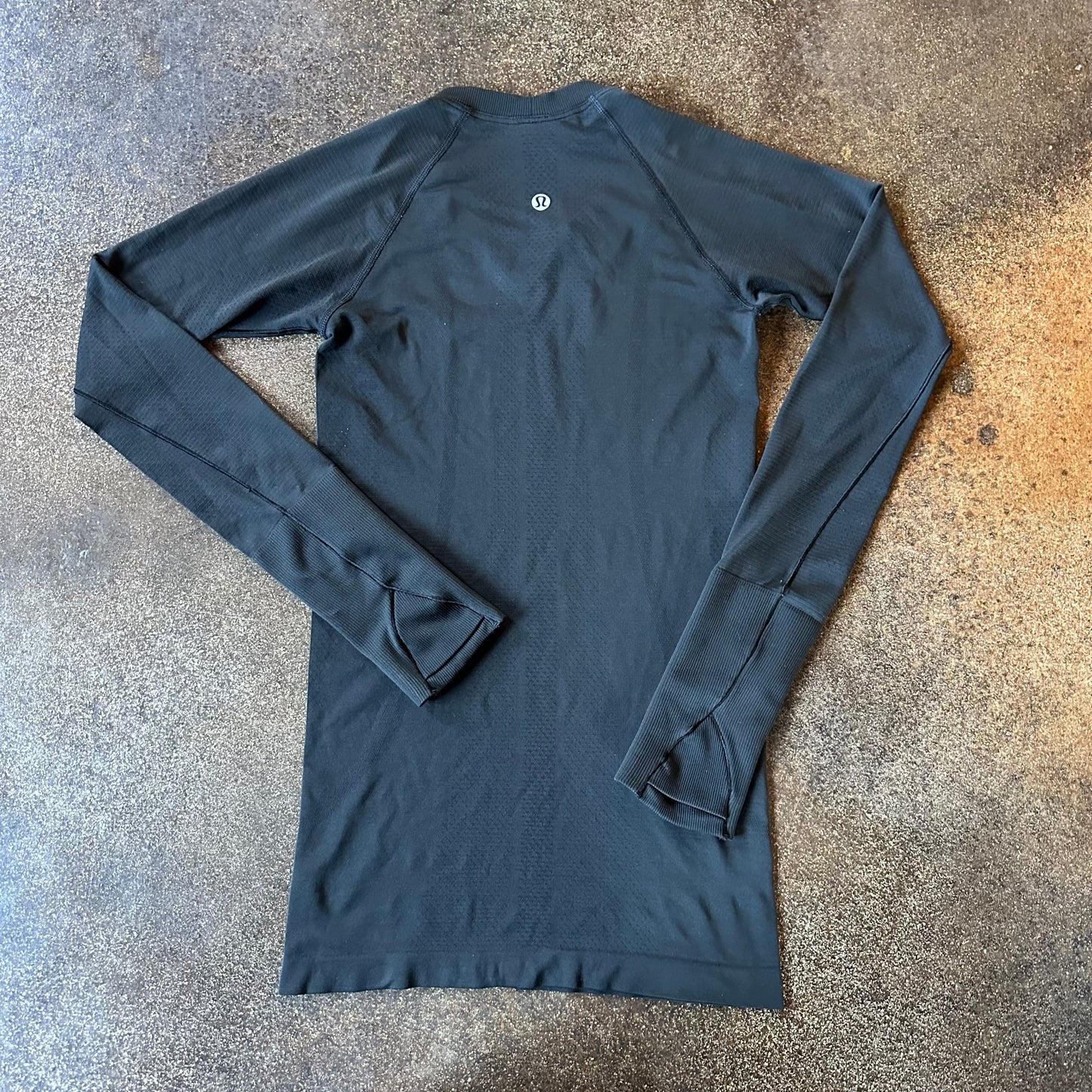 Size 2 Black Swifly Long Sleeve 2.0