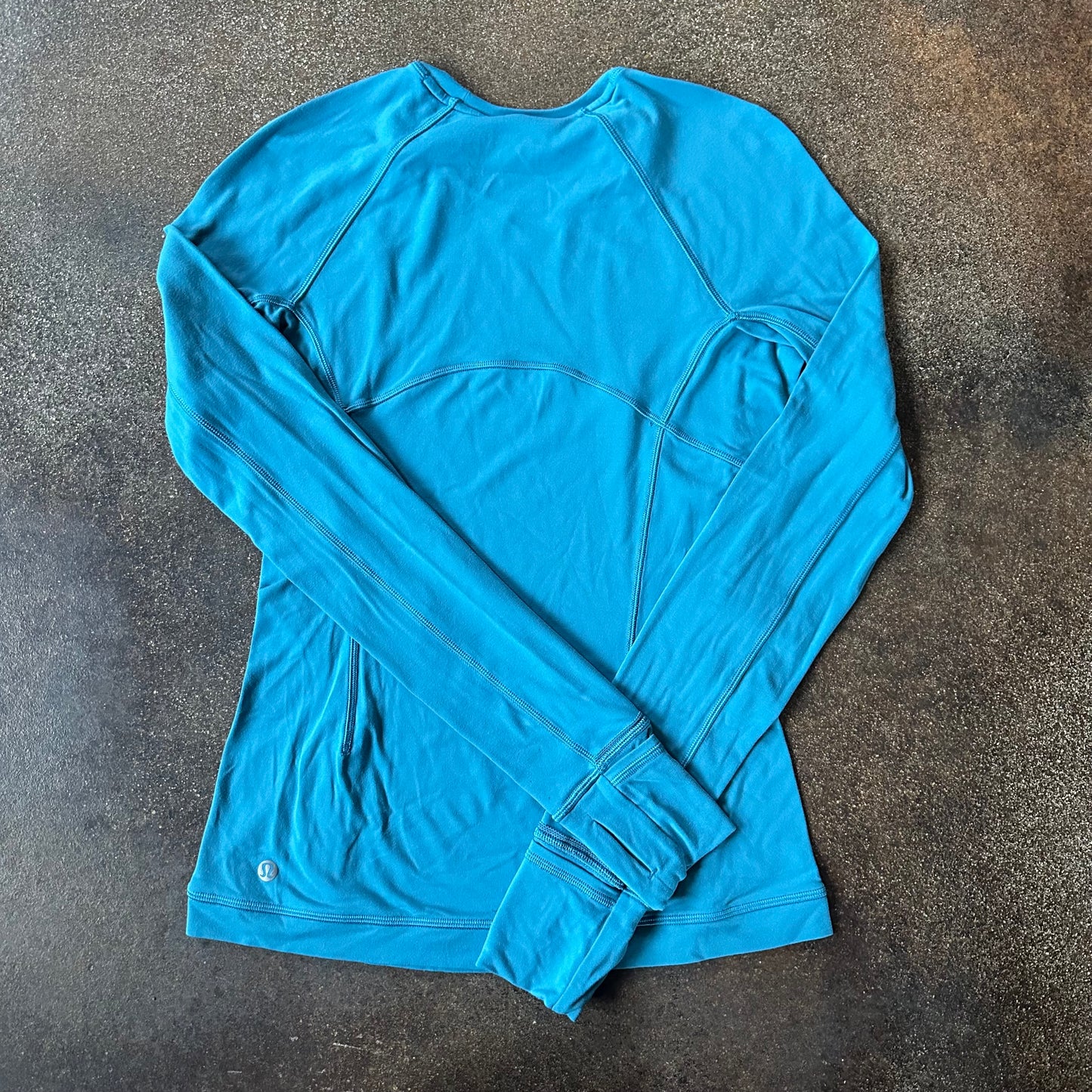 Size 4 Marlin Its Rulu Run Long-Sleeve