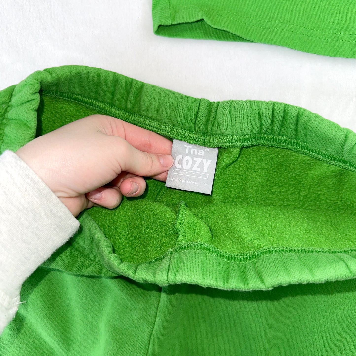 Size M/S Aritiza TNA Green Comfy Fleece Sweat Set
