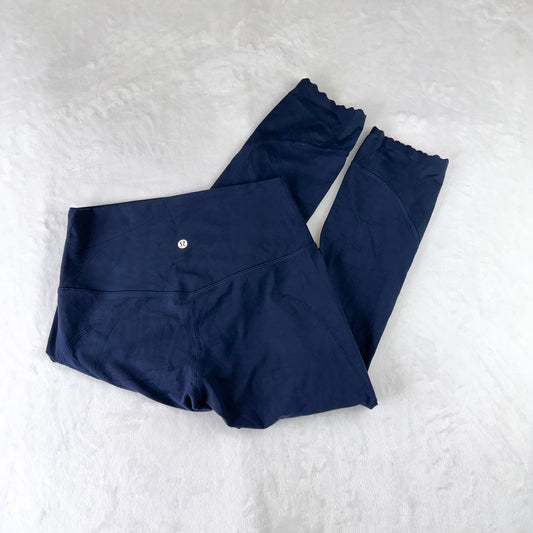 Size 8 True Navy Align Scalloped Legging 23”