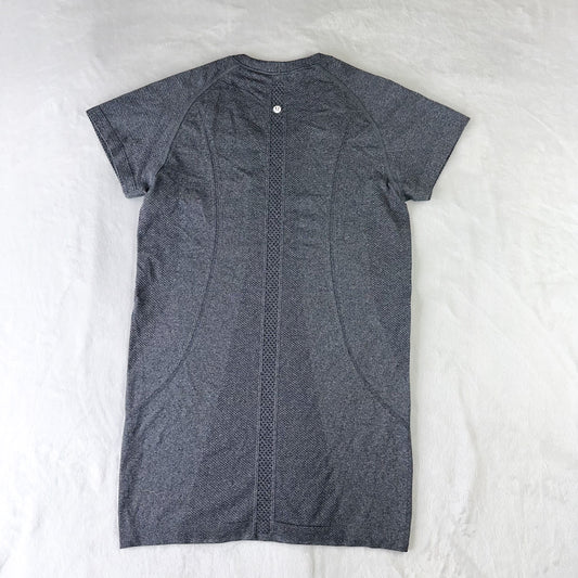 Size 6 Heathered Black Swifly Short Sleeve